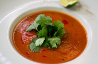 gegrillte tomatensuppe